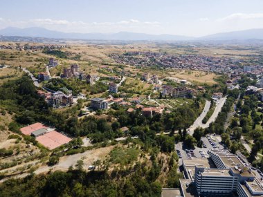 Bulgaristan 'ın Sandanski kentinin şaşırtıcı hava manzarası