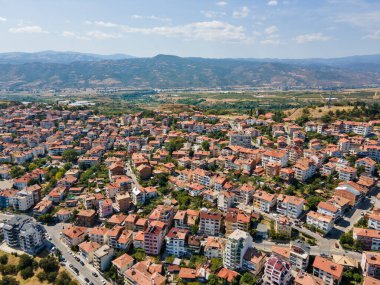 Bulgaristan 'ın Sandanski kentinin şaşırtıcı hava manzarası