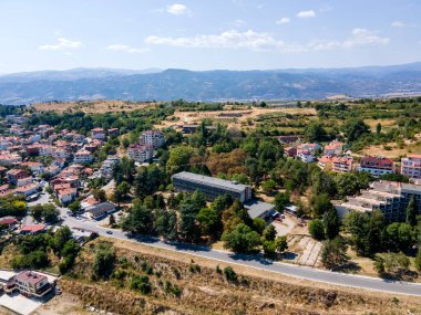Bulgaristan 'ın Sandanski kentinin şaşırtıcı hava manzarası