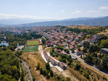 Bulgaristan 'ın Sandanski kentinin şaşırtıcı hava manzarası