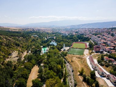 Bulgaristan 'ın Sandanski kentinin şaşırtıcı hava manzarası