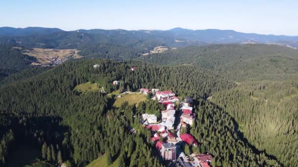Sommar Flygfoto Över Berömda Skidorten Pamporovo Smolyan Region Bulgarien — Stockvideo