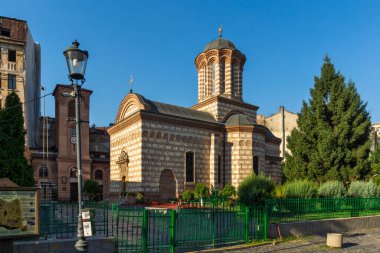 BUCHAREST, ROMANIA - 16 Ağustos 2021: Bükreş, Romanya 'nın şehir merkezindeki Biserica Sfantul Anton Church