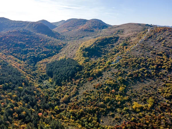 Úžasná Letecká Podzimní Krajina Balkánských Hor Blízkosti Města Vratsa Bulharsko — Stock fotografie