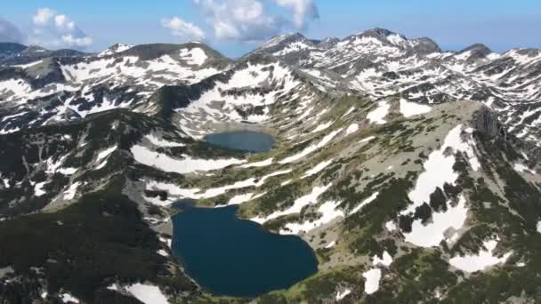 Niesamowity Widok Lotu Ptaka Jeziora Kremenski Szczyt Dzhano Góra Pirin — Wideo stockowe
