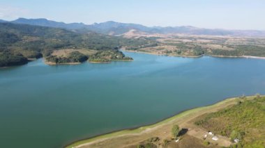 Bulgaristan 'ın Sopot Reservoir, Lovech Bölgesinin hava manzarası