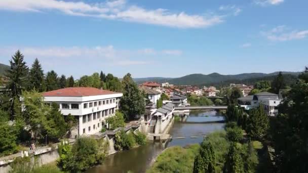 Vista Aérea Surpreendente Centro Cidade Troyan Região Lovech Bulgária — Vídeo de Stock