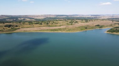 Bulgaristan 'ın Krapets Reservoir, Lovech Bölgesinin hava görüntüsü