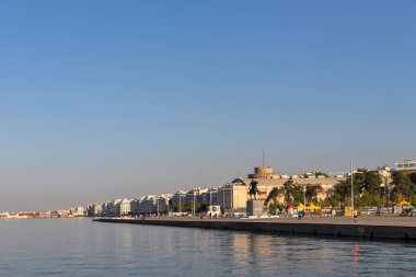 THESSALONIKI, GREECE - 22 Eylül 2019: Selanik, Orta Makedonya, Yunanistan kıyı caddesi Panorama
