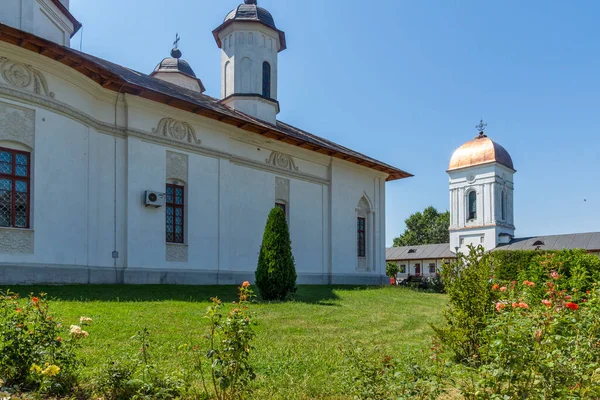 布鲁塞尔 罗马尼亚 2021年8月16日 罗马尼亚布加勒斯特市附近的东正教Cernica修道院 — 图库照片