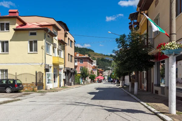 ÇEPELARE, BULGARIA - 7 Ağustos 2021: Bulgaristan 'ın ünlü kayak merkezi Chepelare, Smolyan Bölgesi, Bulgaristan