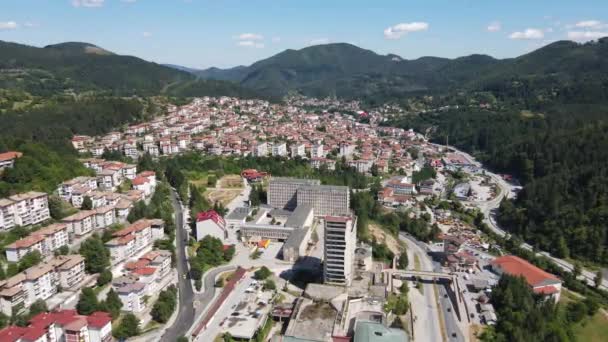 Fantastisk Antenn Utsikt Över Centrum Staden Smolyan Bulgarien — Stockvideo