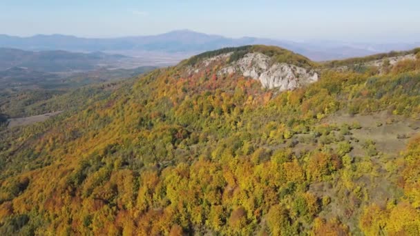 Paisagem Outono Incrível Montanha Erul Perto Kamenititsa Pico Região Pernik — Vídeo de Stock