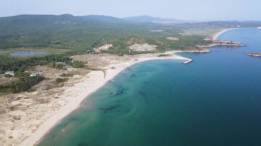 Bulgaristan 'ın Burgaz Bölgesi, Arkutino plajının şaşırtıcı hava manzarası 