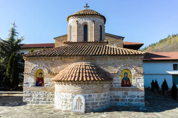 保加利亚蒙大拿省圣约翰中世纪Lopushanski修道院 — 图库照片