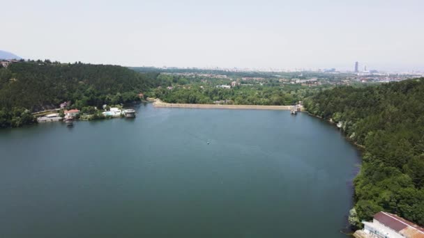 Luftaufnahme Des Pancharevo Sees Stadt Sofia Bulgarien — Stockvideo
