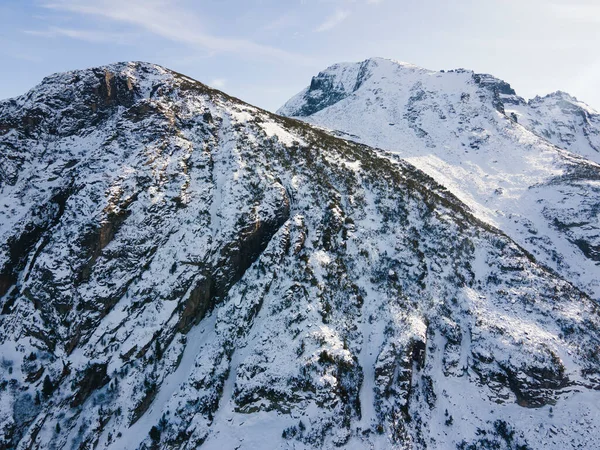 Bulgaristan 'ın Malyovitsa zirvesi yakınlarındaki Rila Dağı' nın şaşırtıcı kış manzarası