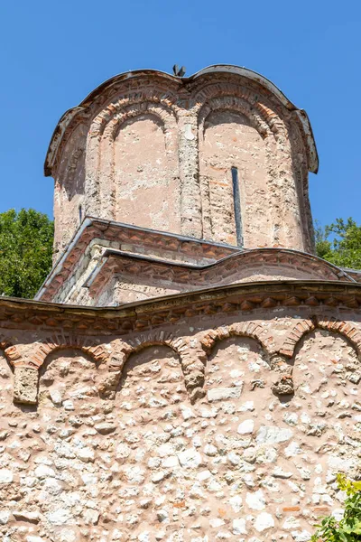 中世纪维托夫尼察修道院附近的彼得罗瓦茨镇 苏马迪亚和塞尔维亚西部 — 图库照片