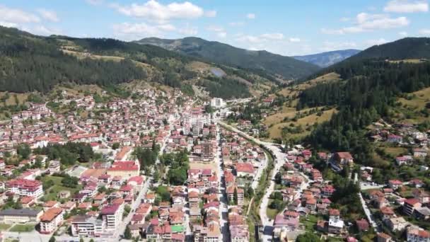 Flygfoto Över Den Berömda Bulgariska Skidorten Chepelare Smolyan Region Bulgarien — Stockvideo