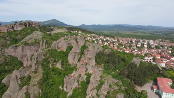 Luftaufnahme Der Felsen Von Belogradchik Gebiet Vidin Bulgarien — Stockvideo