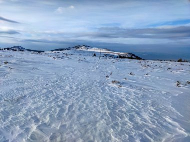 Bulgaristan 'ın başkenti Sofya' nın Vitosha Dağı 'ndaki Platoto bölgesi yakınlarındaki İnanılmaz Kış Manzarası