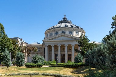 BÜKREŞ, ROMANIA - 17 Ağustos 2021: Romanya 'nın Bükreş kentinde Romen Atletizmi Binası