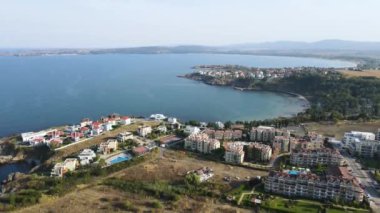Bulgaristan 'ın Burgaz Bölgesi Çernomoretler kentinin Sunset Aerial Manzarası 