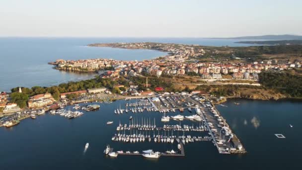 Flygfoto Solnedgång Över Gamla Stan Och Hamnen Sozopol Burgas Region — Stockvideo