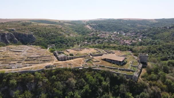 Veduta Aerea Delle Rovine Della Città Fortificata Medievale Cherven Dal — Video Stock