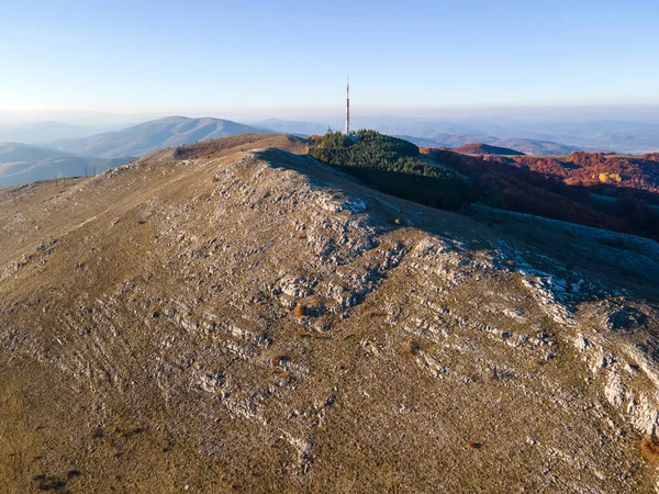 Bulgaristan Kyustendil Bölgesi Nin Viden Tepesi Yakınlarındaki Konyavska Dağının Hava — Stok fotoğraf