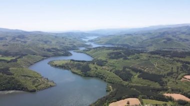 Topolnitsa Barajı 'nın hava manzarası, Sredna Gora Dağı, Bulgaristan