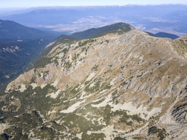 Polezhan zirvesi, Pirin Dağı, Bulgaristan etrafındaki şaşırtıcı hava manzarası
