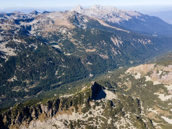 Polezhan zirvesi, Pirin Dağı, Bulgaristan etrafındaki şaşırtıcı hava manzarası