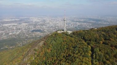Bulgaristan 'ın Vitosha Dağı' nın şaşırtıcı sonbahar manzarası