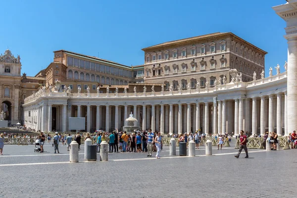 Watykan Czerwca 2017 Panoramiczny Widok Plac Piotra Bazylikę Piotra Rzymie — Zdjęcie stockowe