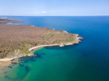 Bulgaristan 'ın Burgaz Bölgesi' nin Rezovo kasabası yakınlarındaki Silistar plajının hava manzarası