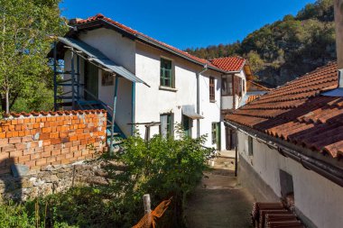 Bulgaristan 'ın başkenti Sofya' da Bakire Meryem 'in sunumuna adanmış Ortaçağ Razboishte manastırı