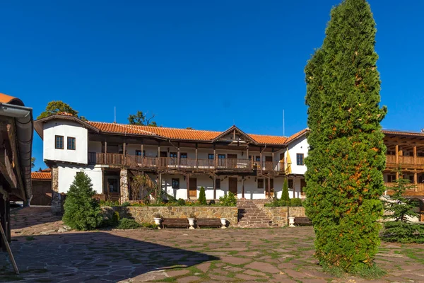 Vista Otoño Del Monasterio Medieval Tsarnogorski Gigintsi Kozma Damyan Región —  Fotos de Stock