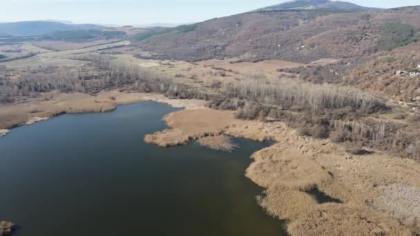 Luchtfoto Van Choklyovo Moeras Konyavska Mountain Kyustendil Bulgarije — Stockvideo