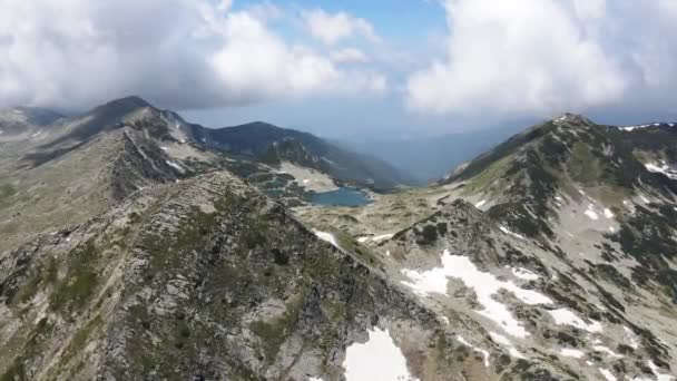 Amazing Aerial View Muratov Peak Gergiyski Lakes Pirin Mountain Bulgaria — Video