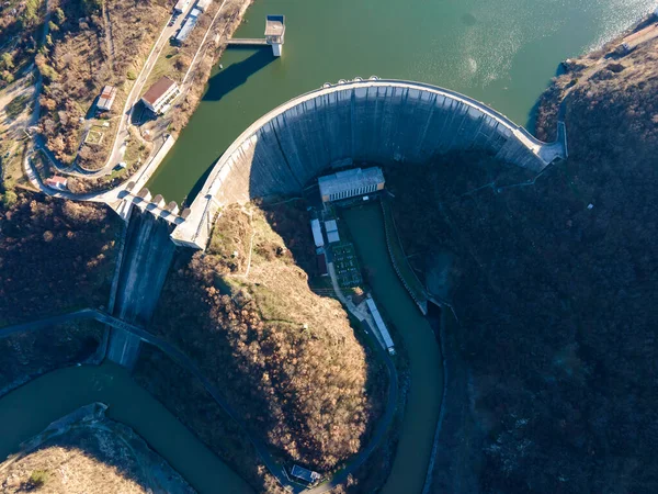 Erstaunliche Luftaufnahme Des Staudamms Des Kardzhali Stausees Bulgarien — Stockfoto