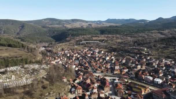 Fantastisk Flygfoto Över Historiska Staden Batak Pazardzhik Region Bulgarien — Stockvideo