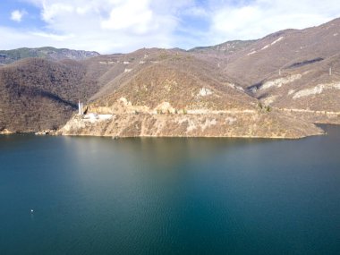 Vacha (Antonivanovtsi) Reservoir, Rodop Dağları, Filibe Bölgesi, Bulgaristan