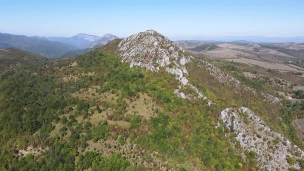 Verbazingwekkend Herfstlandschap Van Dragovski Kamak Peak Bij Greben Mountain Bekend — Stockvideo