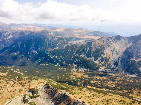 Vista Aérea Surpreendente Montanha Rila Perto Pico Musala Bulgária — Fotografia de Stock