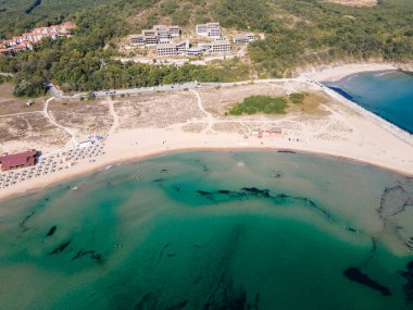 Bulgaristan 'ın Burgaz Bölgesi, Arkutino plajının şaşırtıcı hava manzarası