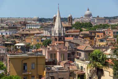 Rome, İtalya - 22 Haziran 2017: Şaşırtıcı Panorama Viale del Belvedere üzerinden şehir Roma, İtalya
