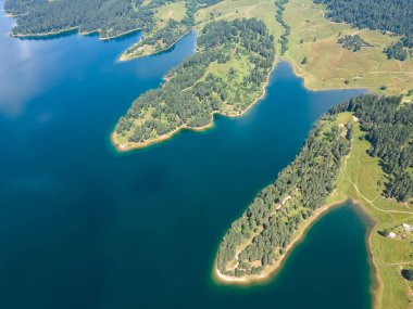 Bulgaristan 'ın Smolyan Bölgesi, Dospat Reservoir hava manzarası