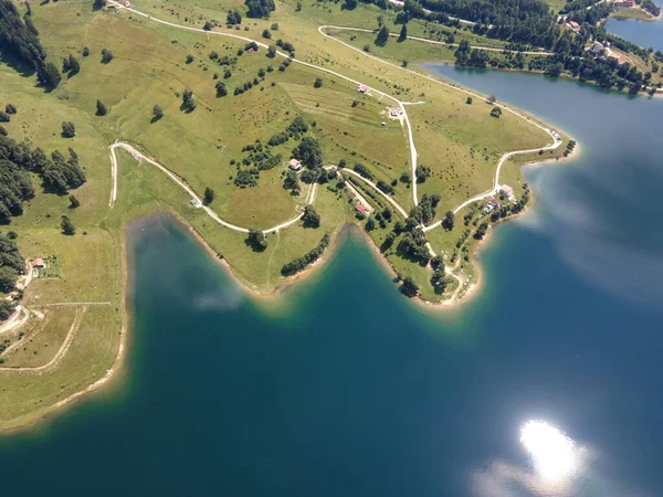 Bulgaristan 'ın Smolyan Bölgesi, Dospat Reservoir hava manzarası