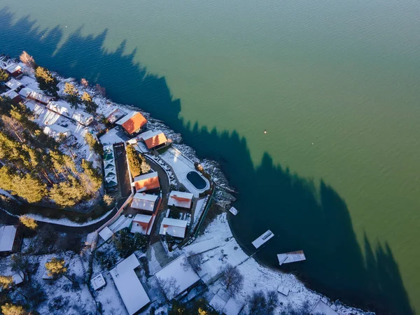 Bulgaristan 'ın Sofya kenti yakınlarındaki Iskar Reservoir' in şaşırtıcı hava manzarası